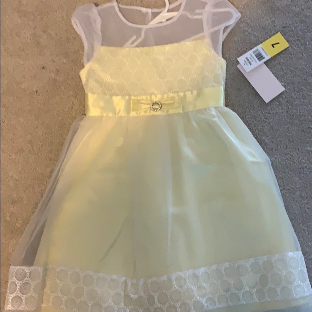 Girls Size 7 Jona Michelle Yellow Party Dress.